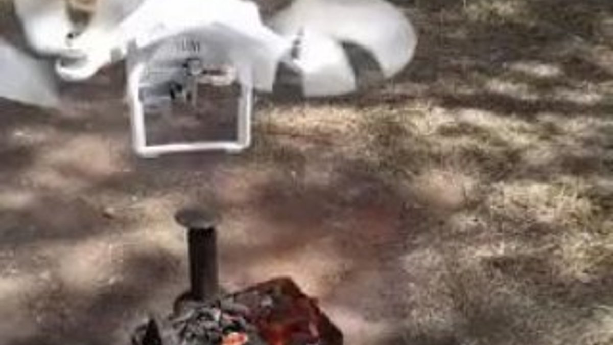 Mangal kömürünü drone ile körükleyen vatandaş