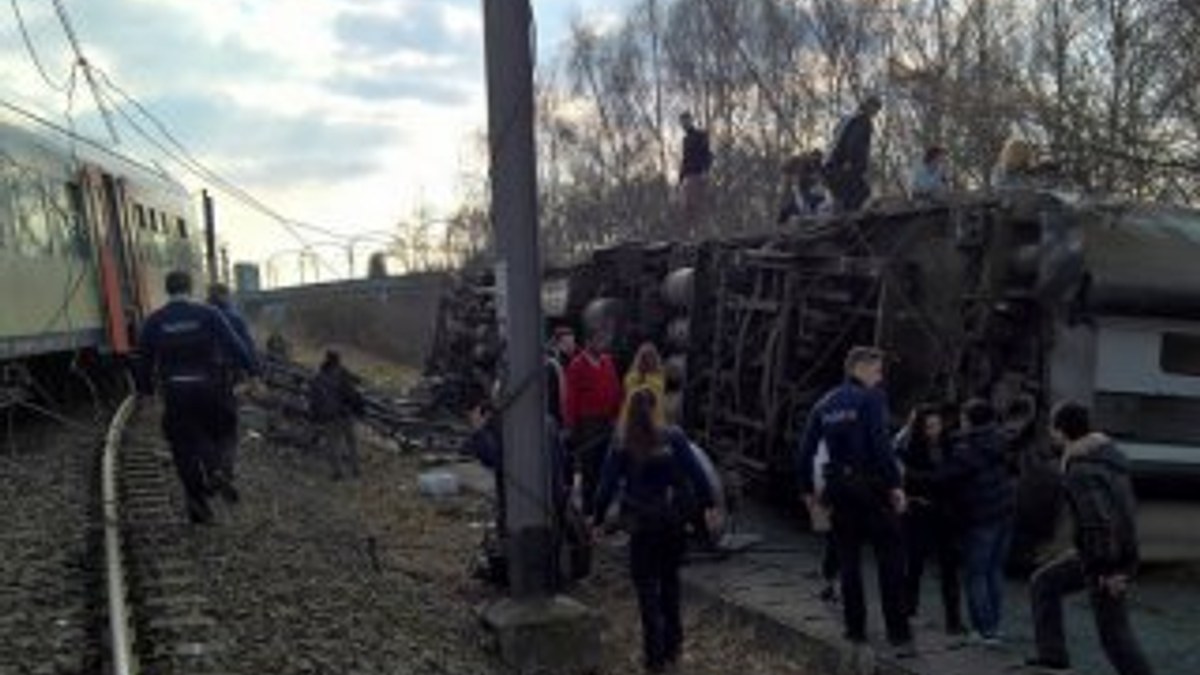 Belçika'da tren raydan çıktı: 1 ölü