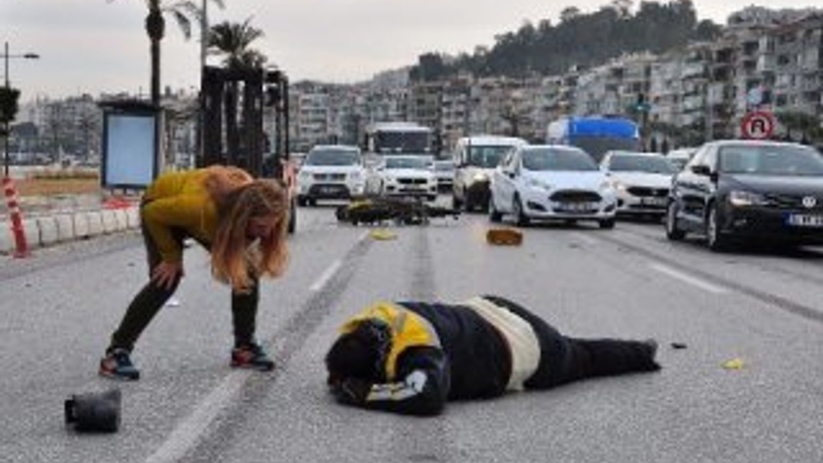 PTT görevlisi kaza geçirdi, önce postalarını sordu