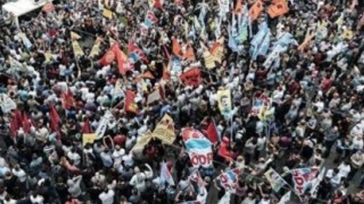 Van'da gösteri ve yürüyüşlere 30 gün yasak