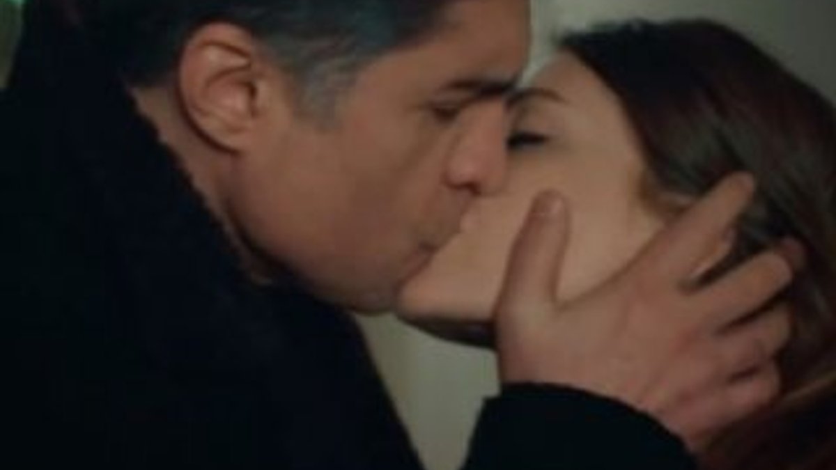 Murat Boz'a Aslı Enver'in öpüşme sahneleri soruldu