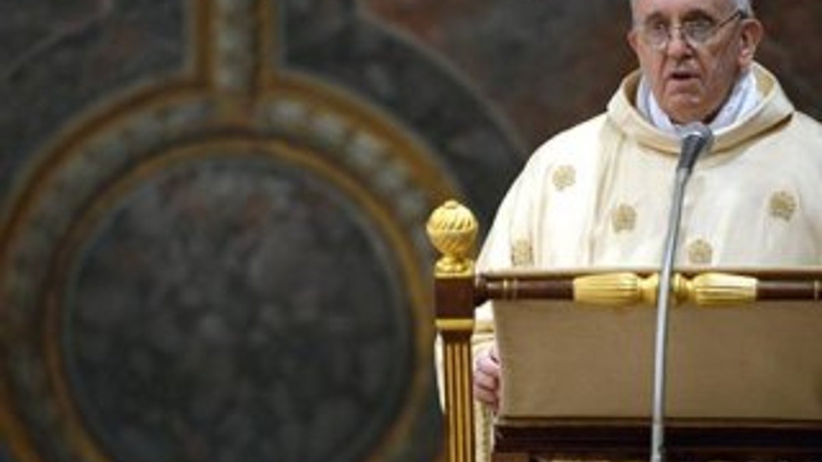 Papa Francis kilise adına özür diledi