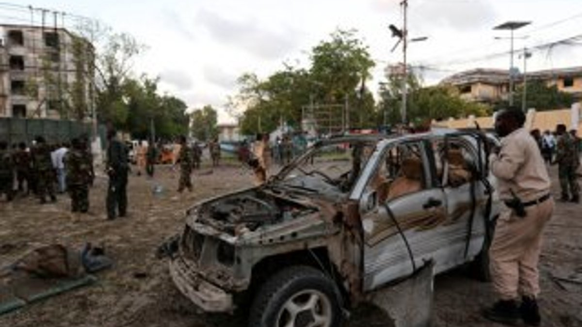 Somali'de bombalı saldırı: 2 ölü 5 yaralı