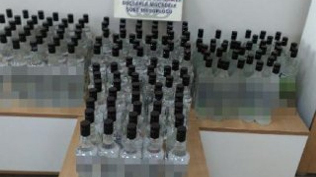 Çorum'da 170 şişe sahte rakı ele geçirildi
