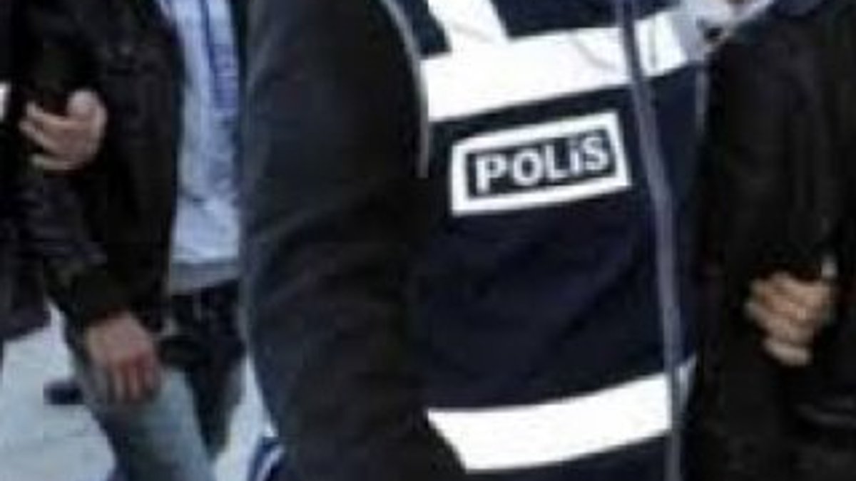 İstanbul'da Bylock'tan 40 polise tutuklama