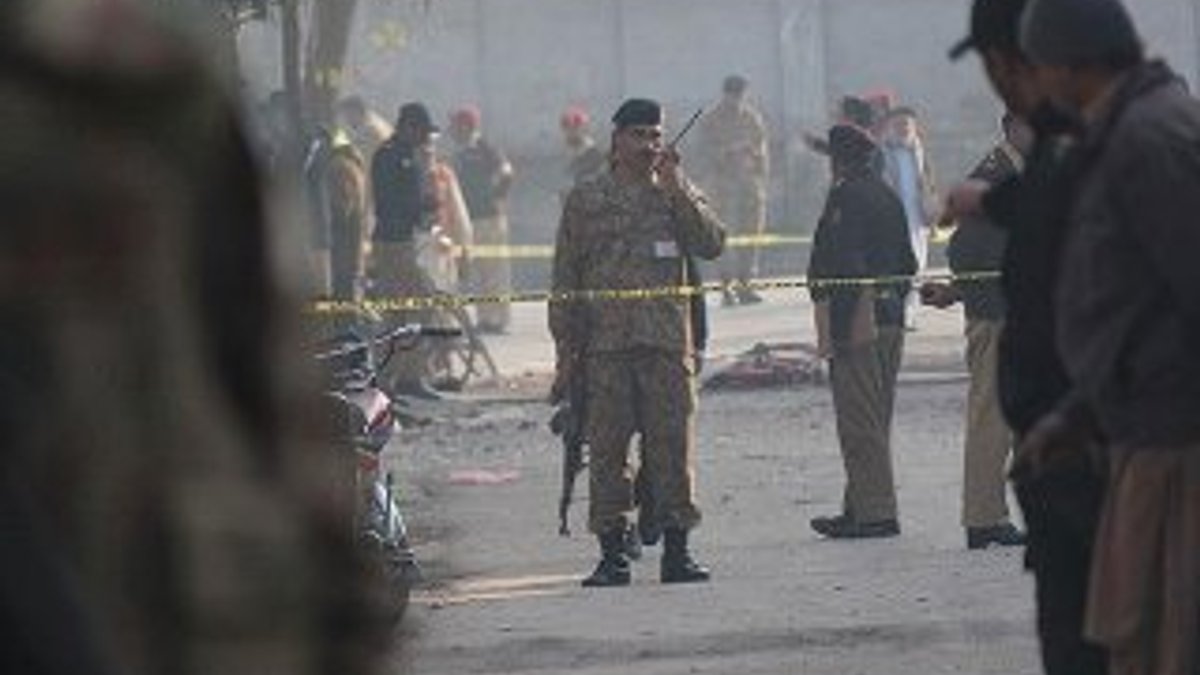 Pakistan’da intihar saldırısı: 13 ölü, 40 yaralı