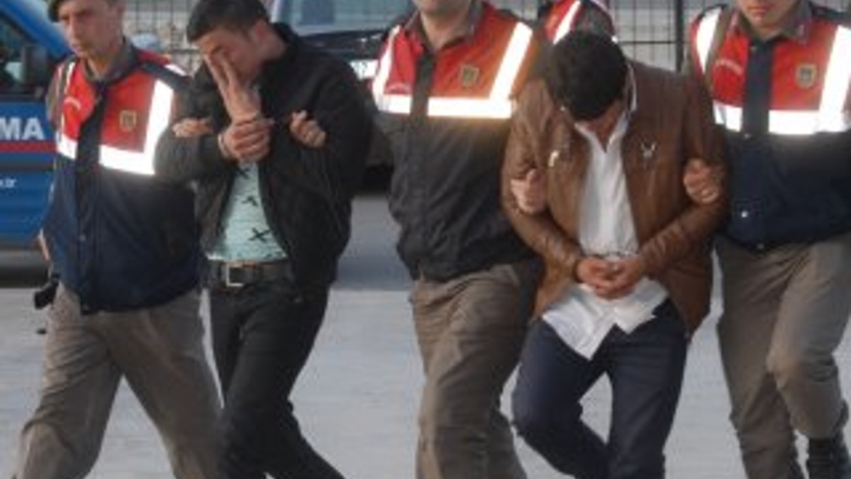 Antalya'da akaryakıt istasyonundan silahlı soygun