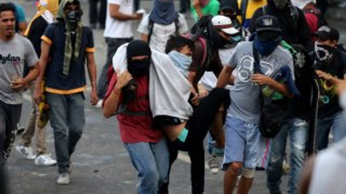 Venezuela'da protesto: 4 kişi öldü