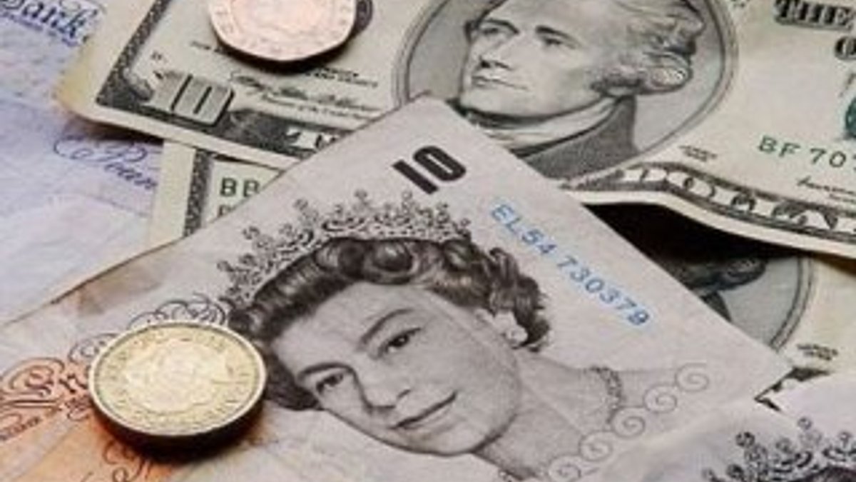 İngiltere'deki erken seçim, sterlin ve doları etkiledi