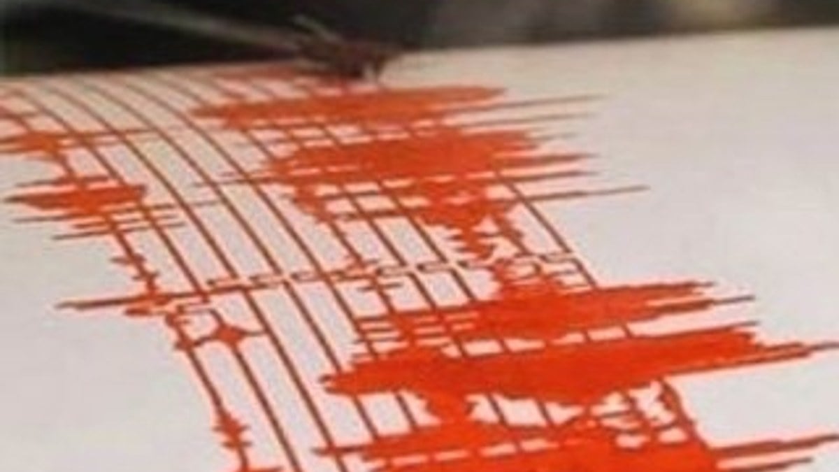 Manisa'da 4,9 büyüklüğünde deprem