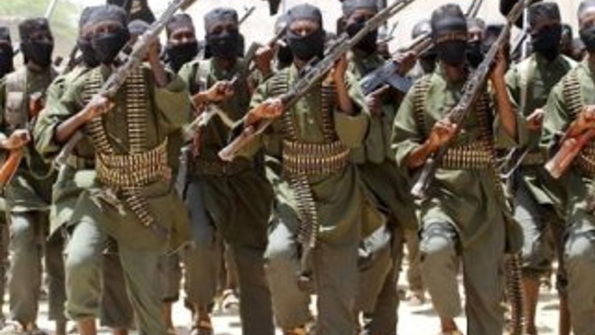 Somali'de 4 Eş-Şebab militanı idam edildi