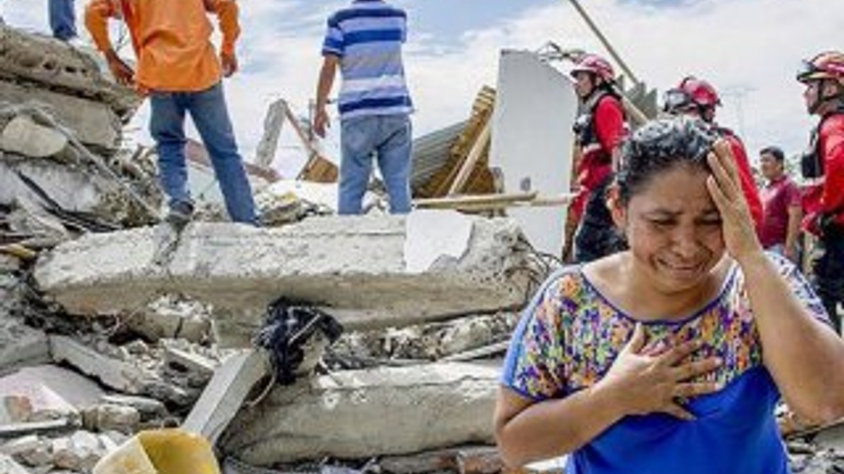Kolombiya'da bina çöktü: 20 ölü