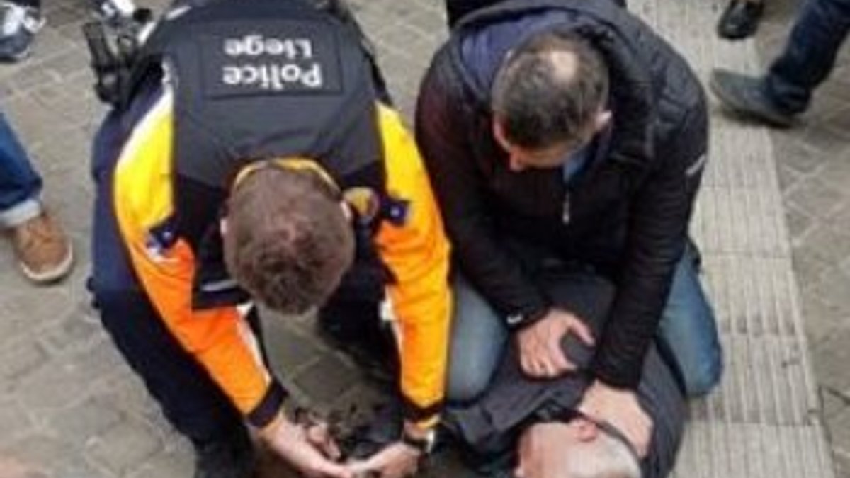 Belçika İşçi Partisi Sözcüsü Hedebouw bıçaklandı