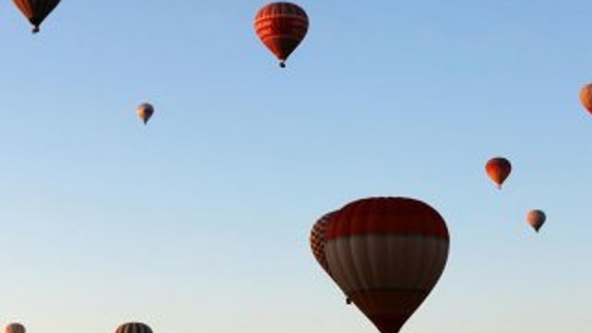 Kapadokya'da balon turlarına kötü hava engeli