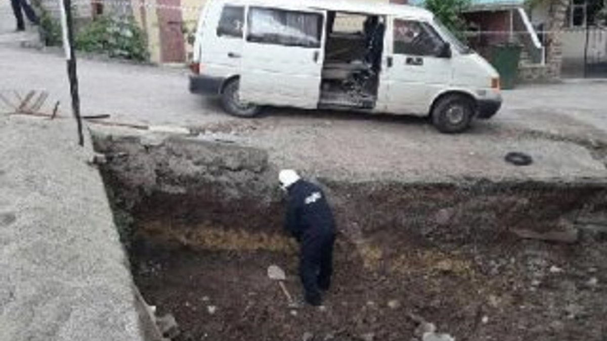 Kocaeli'de kazı yapan işçi doğalgaz borusunu patlattı