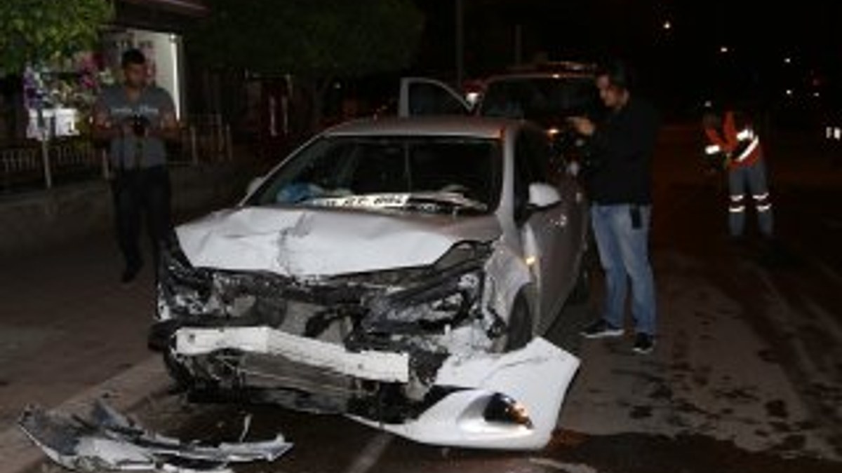 Adana'da evli çifti trafik kazası ayırdı