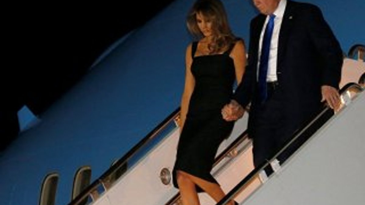 Trump bu kez eşinin elini tuttu