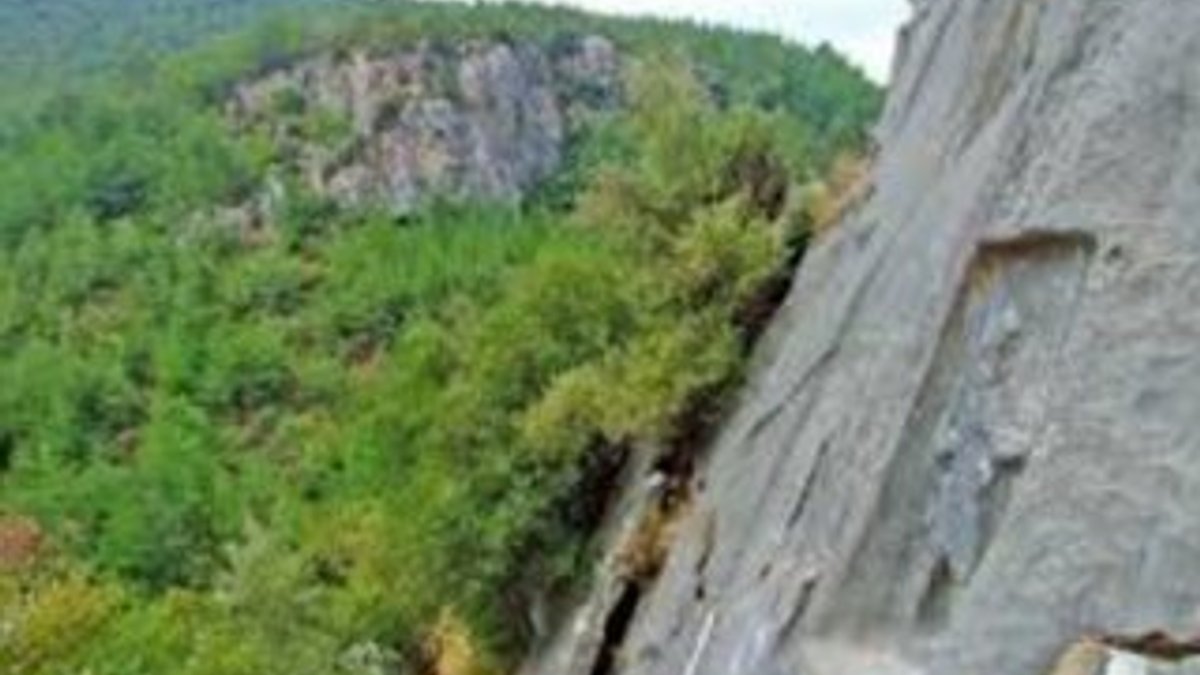 İzmir'de 10 metre yükseklikten düşen kadın dağcı öldü