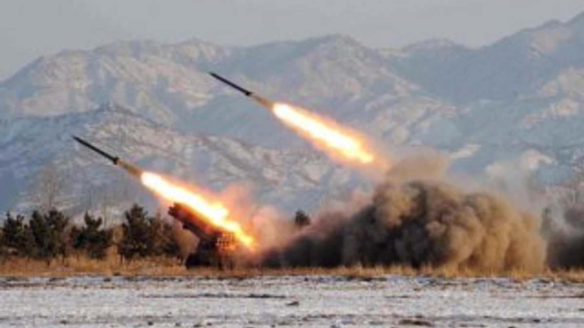 Kuzey Kore'de füze denemeleri sürüyor