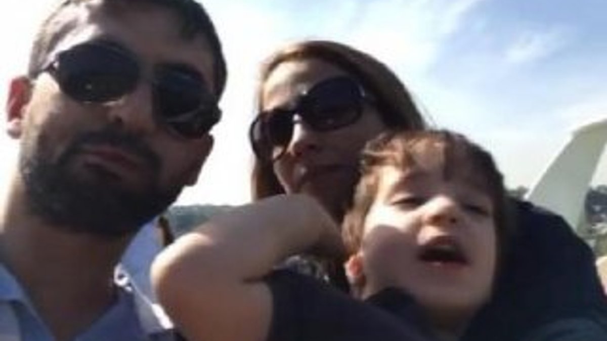 Şehit Yüzbaşı Şener'in ailesi ile birlikte son fotoğrafı