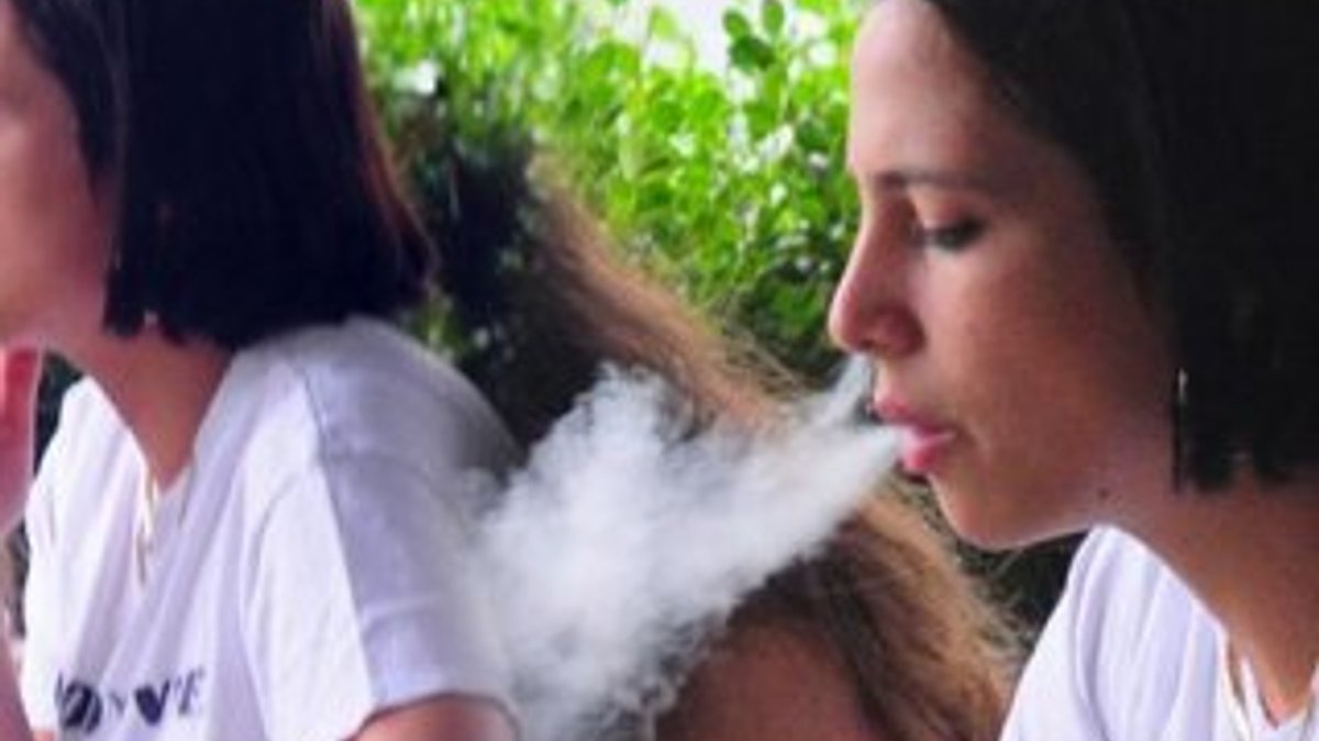Hülya Avşar: En üzüldüğüm konu Zehra'nın sigara içmesi