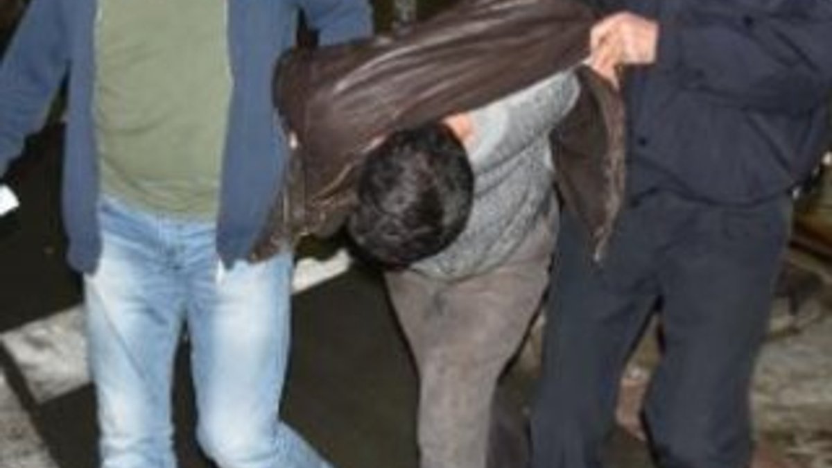 Konya'da polisten kaçan hırsız kaza yaptı