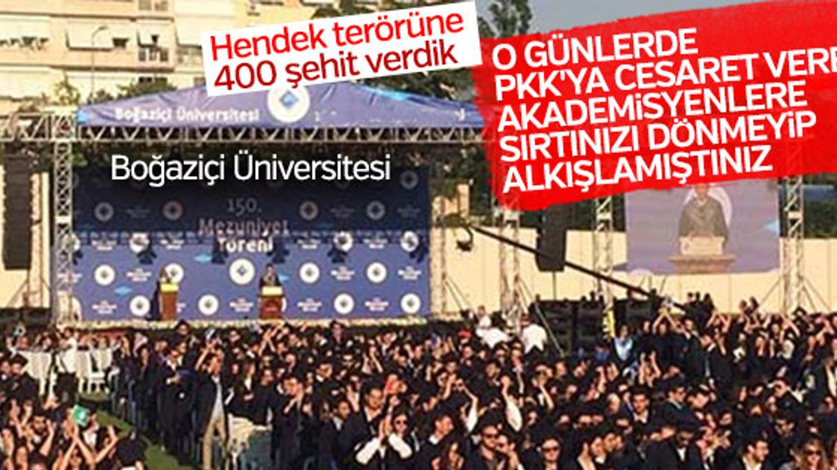 Boğaziçi'nin mezuniyet töreninde rektöre protesto