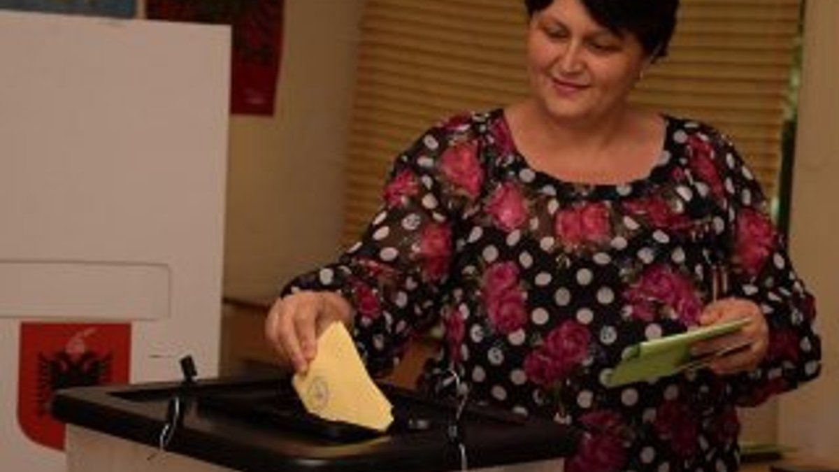 Arnavutluk'ta seçim heyecanı