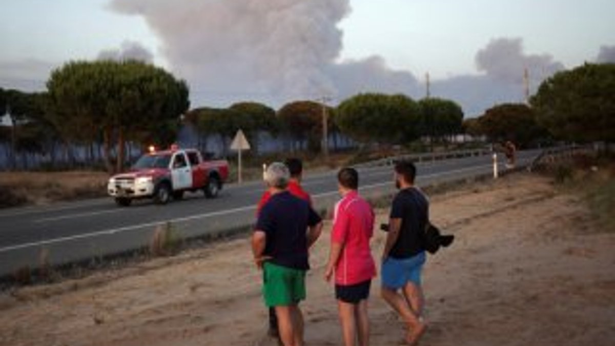 İspanya'da orman yangını: 2 bin kişi tahliye edildi