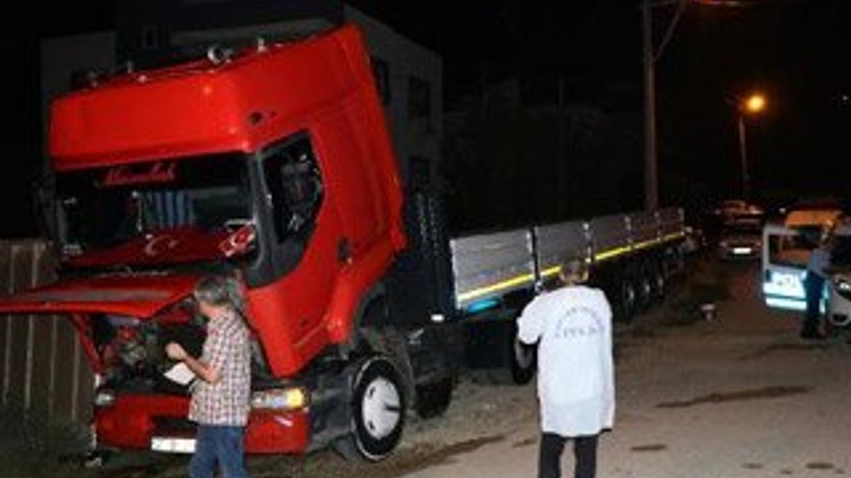 Adana'da TIR saman ve benzinle kundaklandı