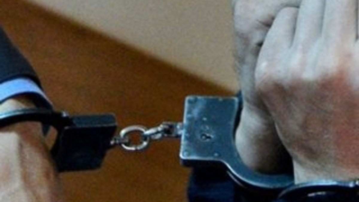 Antalya'da 2 mahkum firar etti