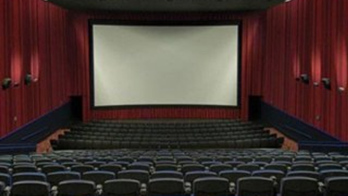 Sinema salonları artarken seyircisi azaldı