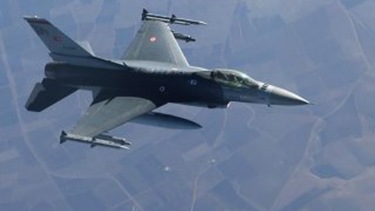 Türk jetleri Kuzey Irak'ta PKK'yı vurdu