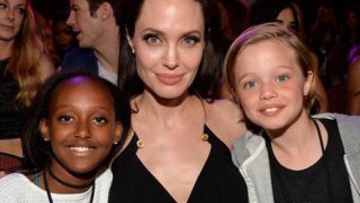 Angelina Jolie ve Pitt'in kızları cinsiyet değiştiriyor