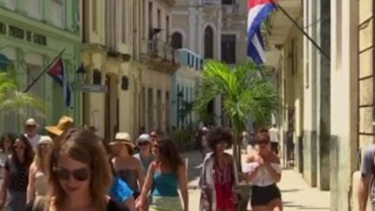 AP, AB-Küba anlaşmasını destekliyor