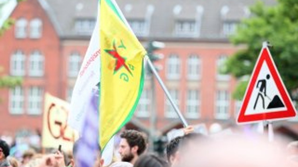 Almanya'daki gösterilere PKK'lılar da katıldı
