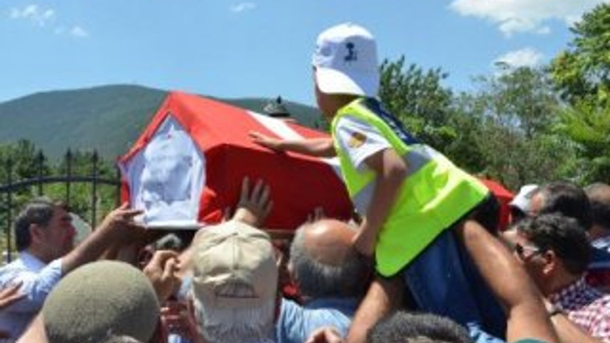 Tuzla'da şehit düşen polis, Akşehir'de toprağa verildi