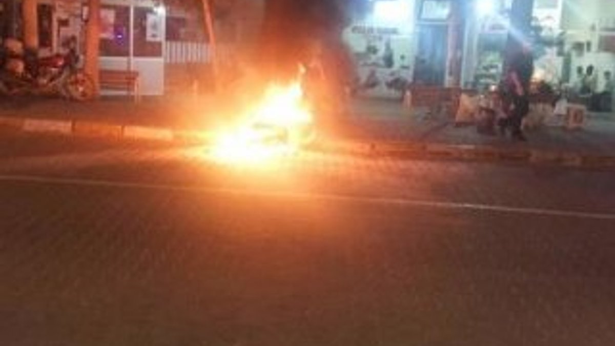 Karaman'da trafik tartışmasında motosikletini yaktı