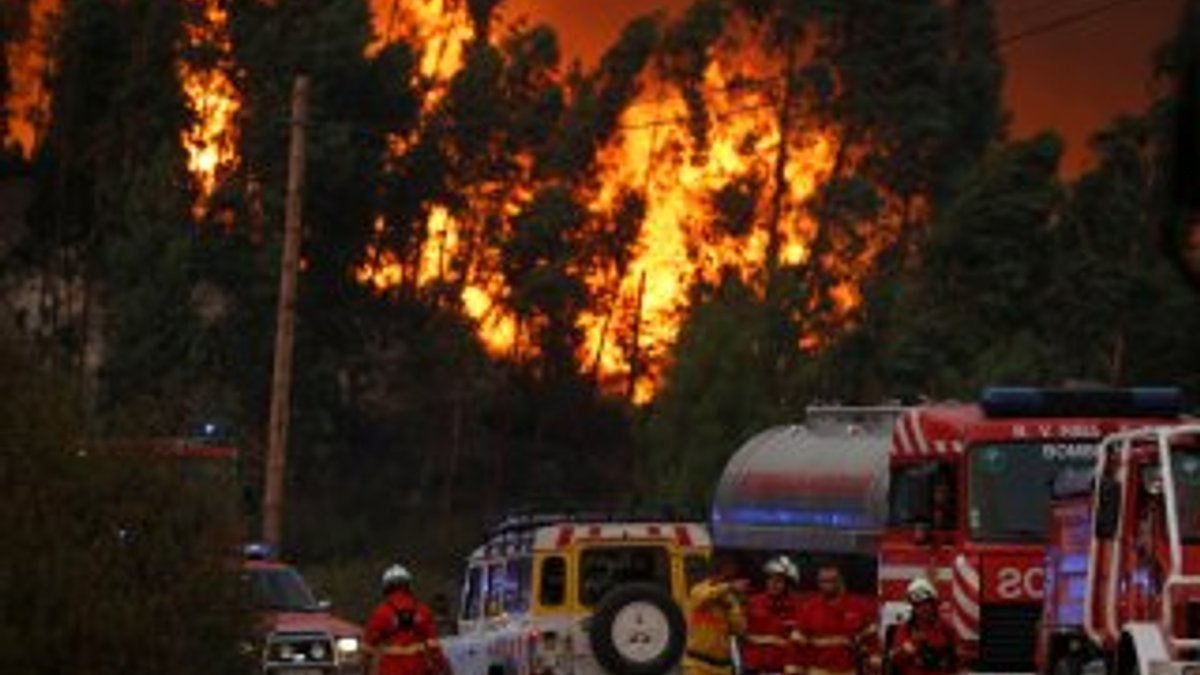Portekiz'deki yangın söndürülemiyor