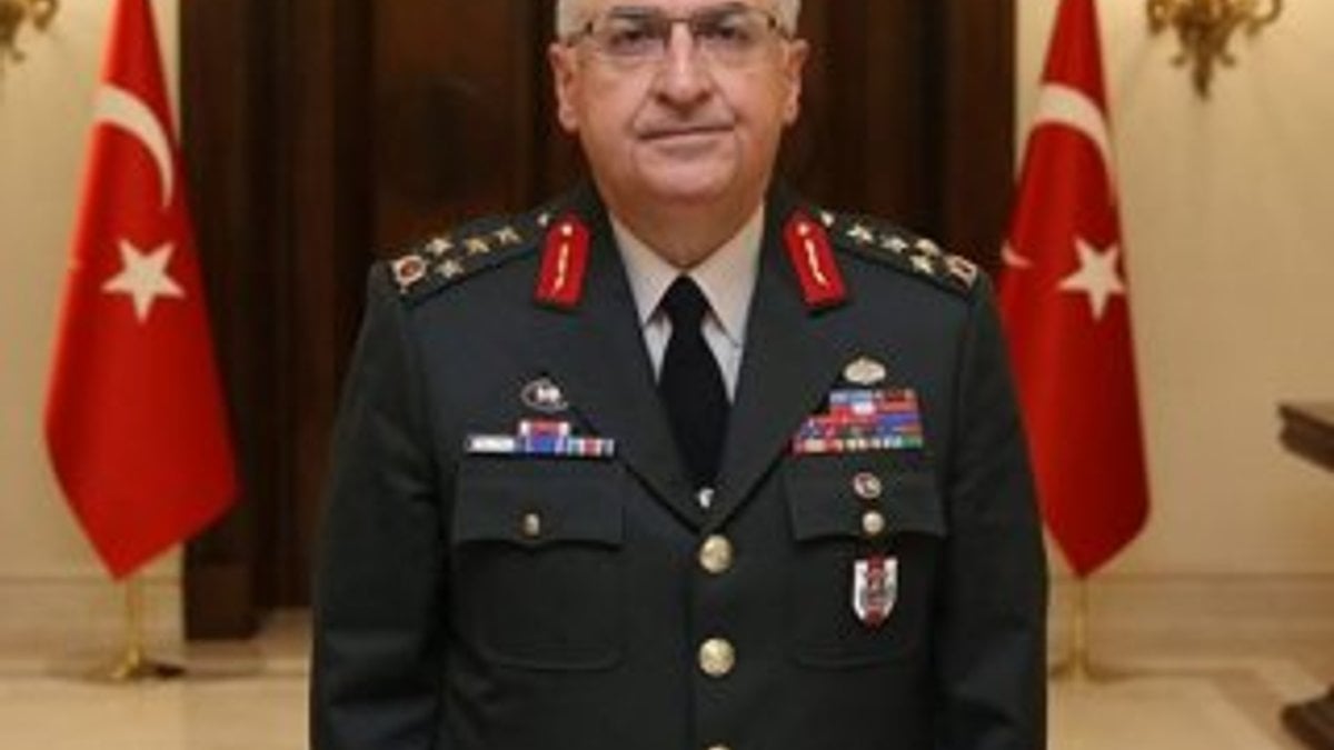 Kara Kuvvetleri Komutanı: Yaşar Güler