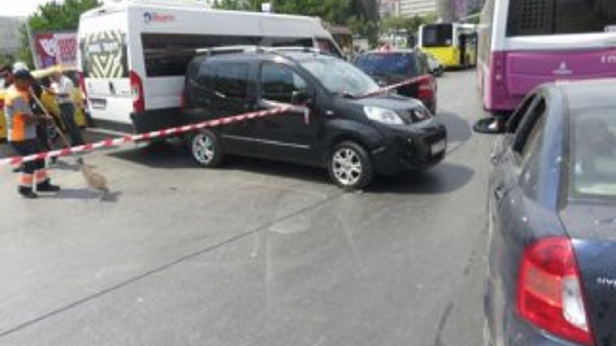 Kadıköy'de zincirleme kaza