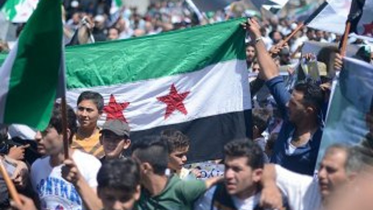 Suriye'de terör örgütü PYD karşıtı gösteriler