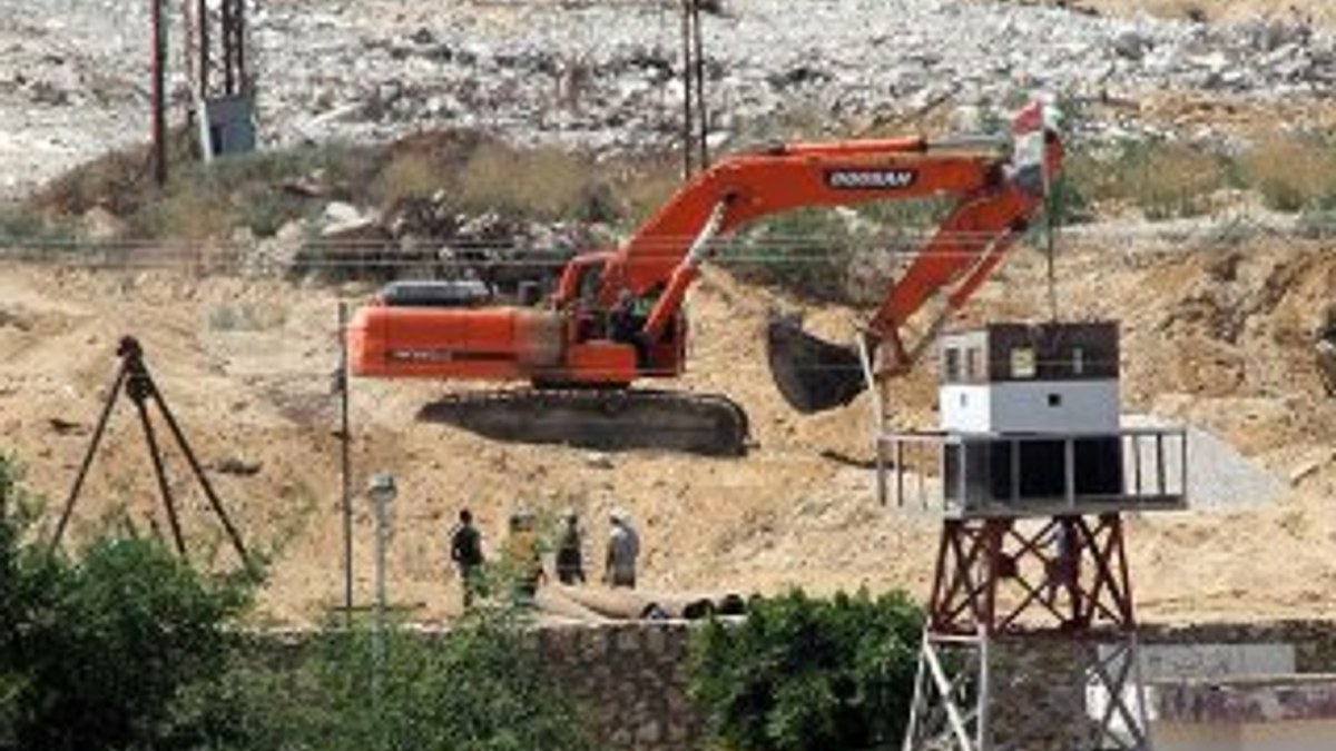 Mısır, Gazze Şeridi sınırında bir tüneli yıktı