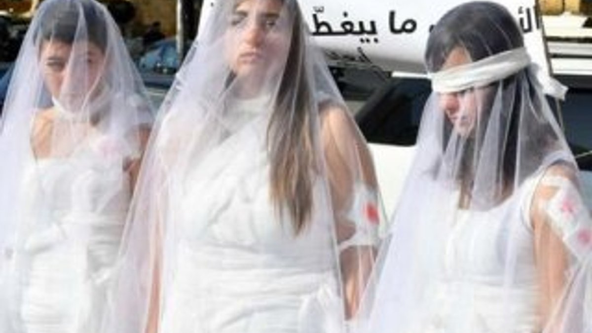 Lübnan'da tecavüzcüleri koruyan kanun maddesi kaldırıldı