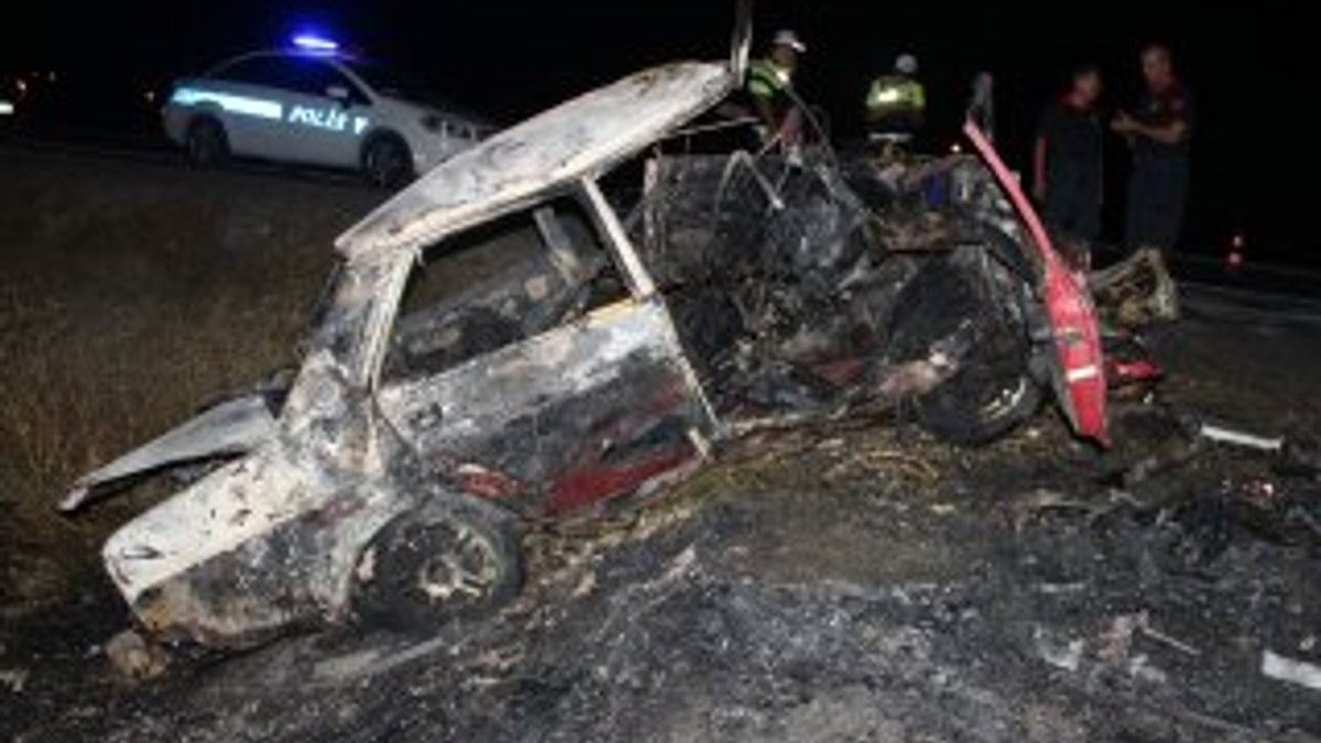 Konya'da kaza yapan araç yandı: 1 ölü 5 yaralı