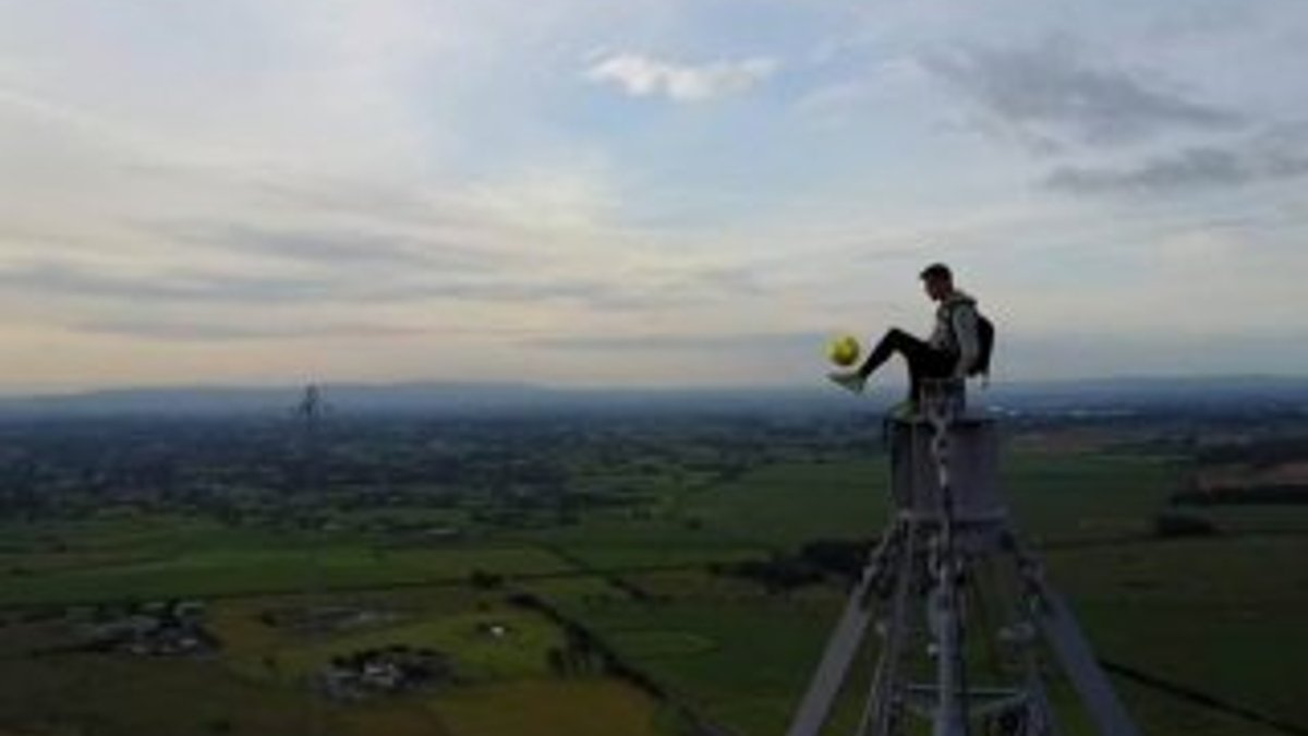 183 metrede top sektiren akrobat