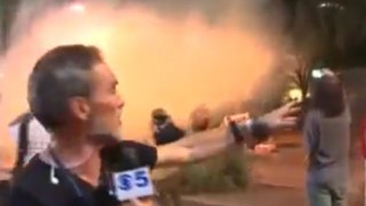 ABD polisinin gazı canlı yayındaki muhabiri etkiledi