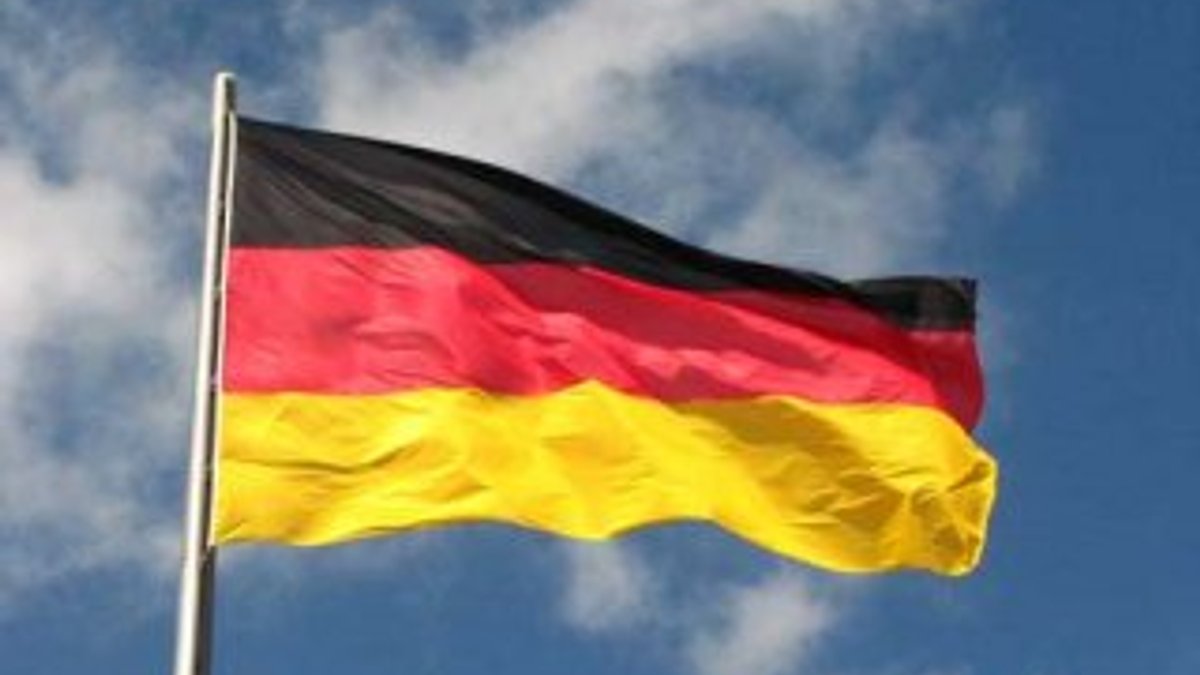 Emniyet ve istihbarattan Almanya'ya iltica iddiası