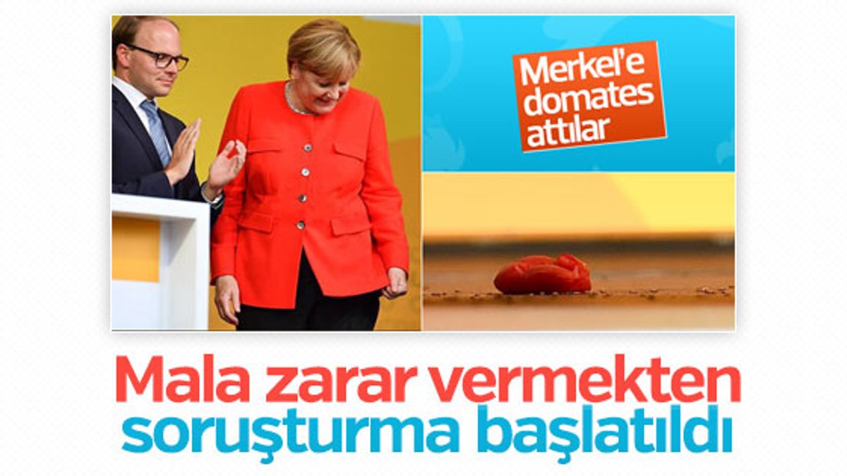 Merkel'e domates atanlar hakkında soruşturma başlatıldı
