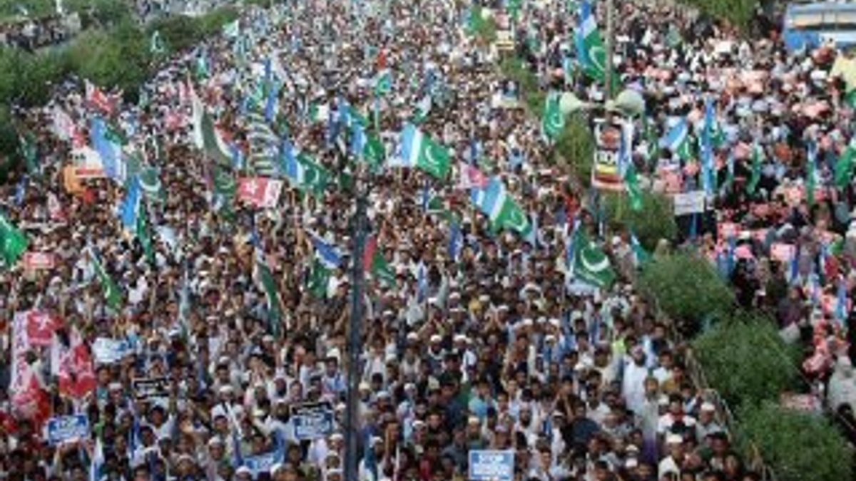 Pakistan'da Arakanlı Müslümanlara destek gösterisi
